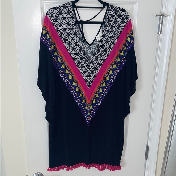 Trina Turk Black and Pink Patterned Swim Coverup - Picture 2 of 12